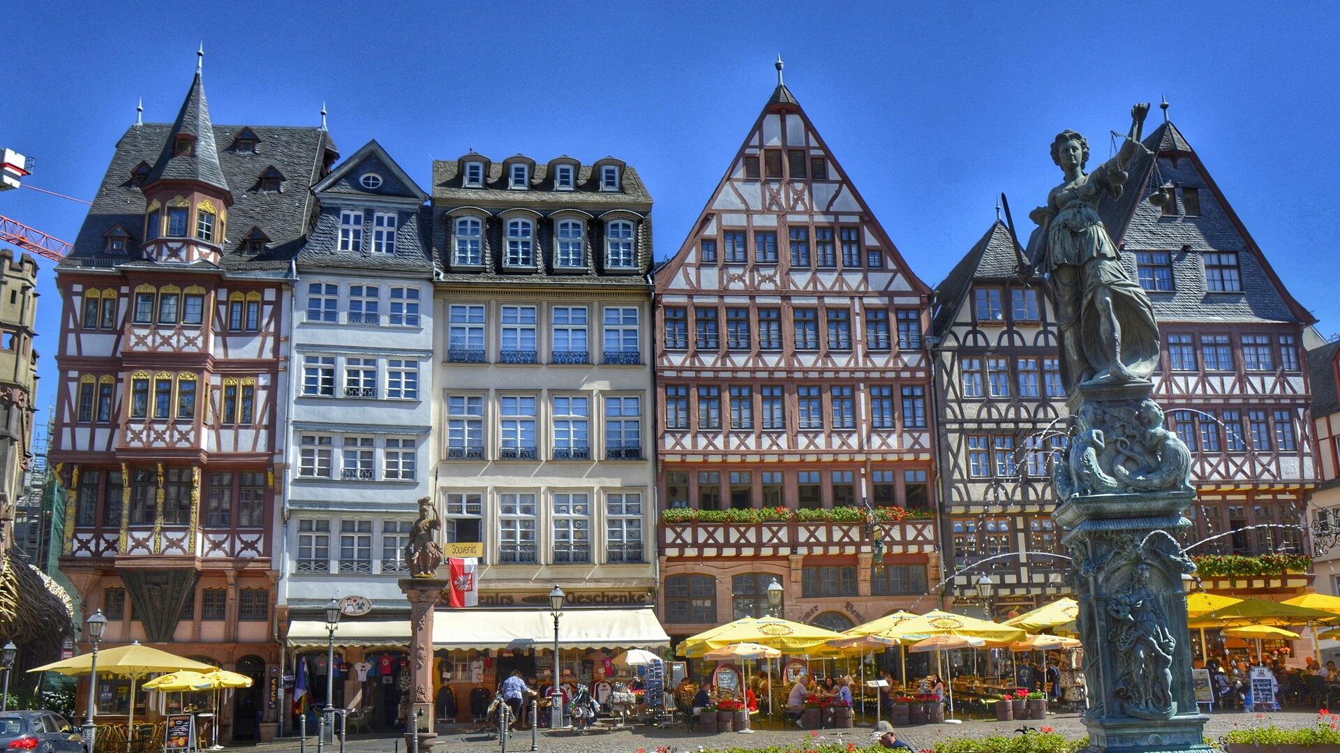 Mainfest Frankfurt am Main 2026 – Das Volksfest am Fluss 2 Römerberg in Frankfurt.